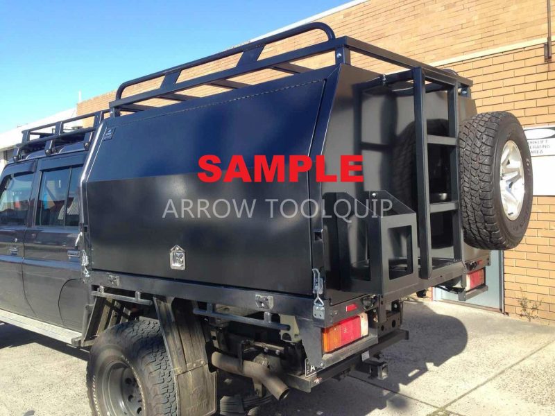 LANDCRUISER 79 SERIES GENUINE TRAY JACK OFF CANOPY - FULL DOG CAGE - Image 3